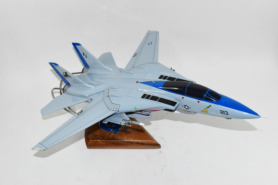 VF-213 Fighting BlackLions F-14d Tomcat Model, 1/42 (18″) Scale, Mahogany, Navy, Fighter