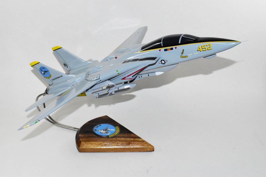 VF-124 Gunfighters F-14a 162588 (1987) Tomcat Model, 1/42 (18″) Scale, Mahogany, Navy, Fighter
