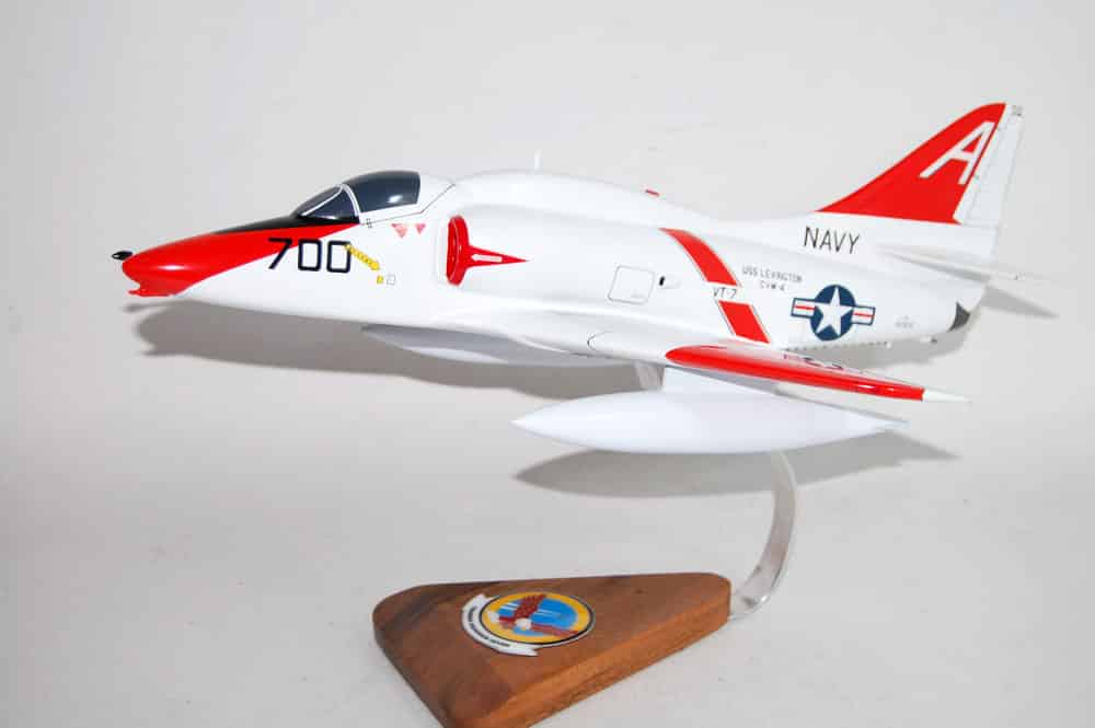 VT-7 Eagles TA-4E (1990), 18″ Mahogany Model