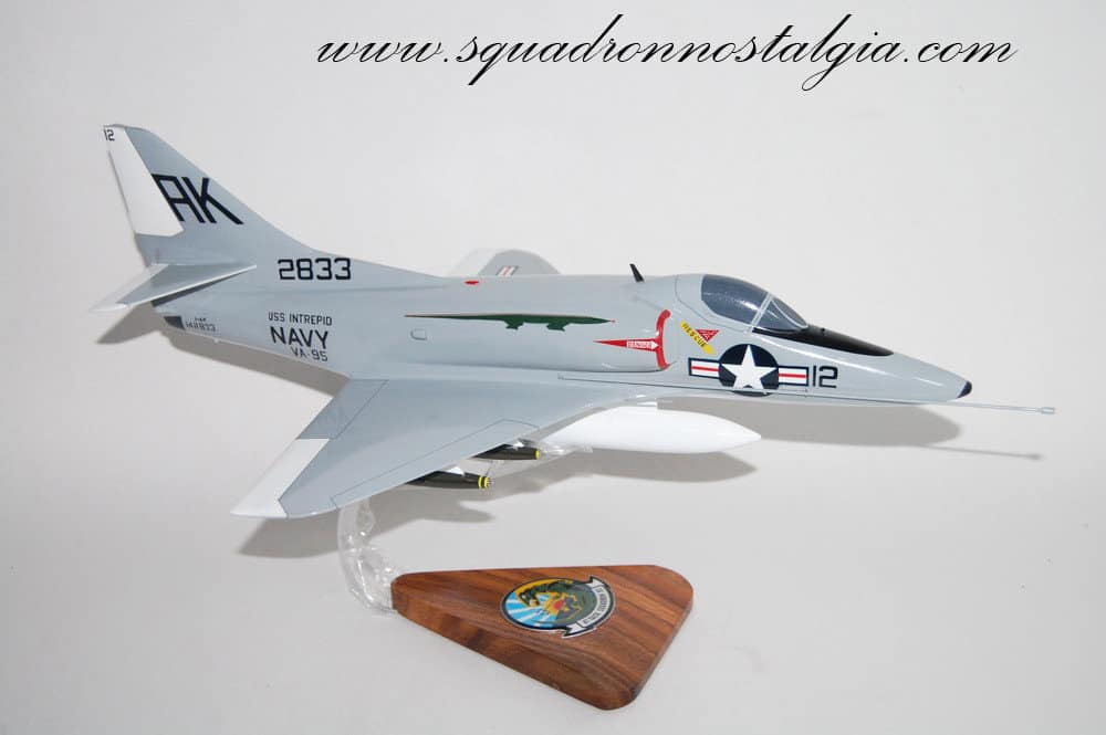 VA-95 Green Lizards A-4B (1966) Model, 1/27th Scale, Mahogany, Navy