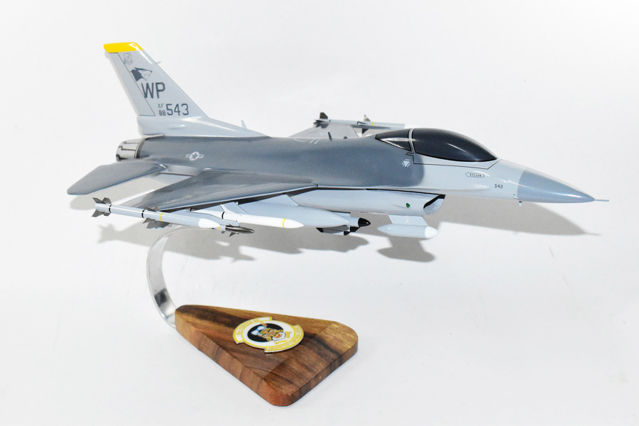 Lockheed Martin® F-16 Fighting Falcon®, 80th Fighter Squadron, 1/33 (18″) Mahogany Scale Model