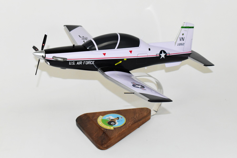 Beechcraft® T-6a Texan II, 8th Flying Training Squadron Eight Ball, Mahogany Scale Model