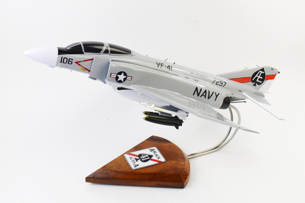 VF-41 Black Aces 1971 F-4j Model, 1/42 (18″) Scale, Mahogany, Navy, Fighter, McDonnell Douglas