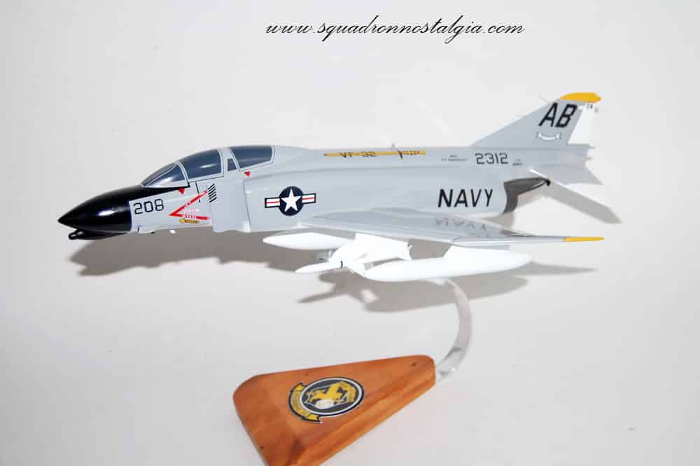VF-32 Fighting Swordsmen F-4b Model, 1/42 (18″) Scale, Mahogany, Navy, Fighter