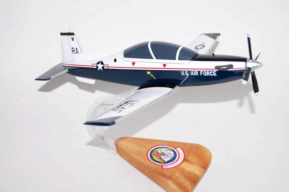Beechcraft® T-6 Texan II, 100th Flying Training Squadron, 1/33 Mahogany Scale Model