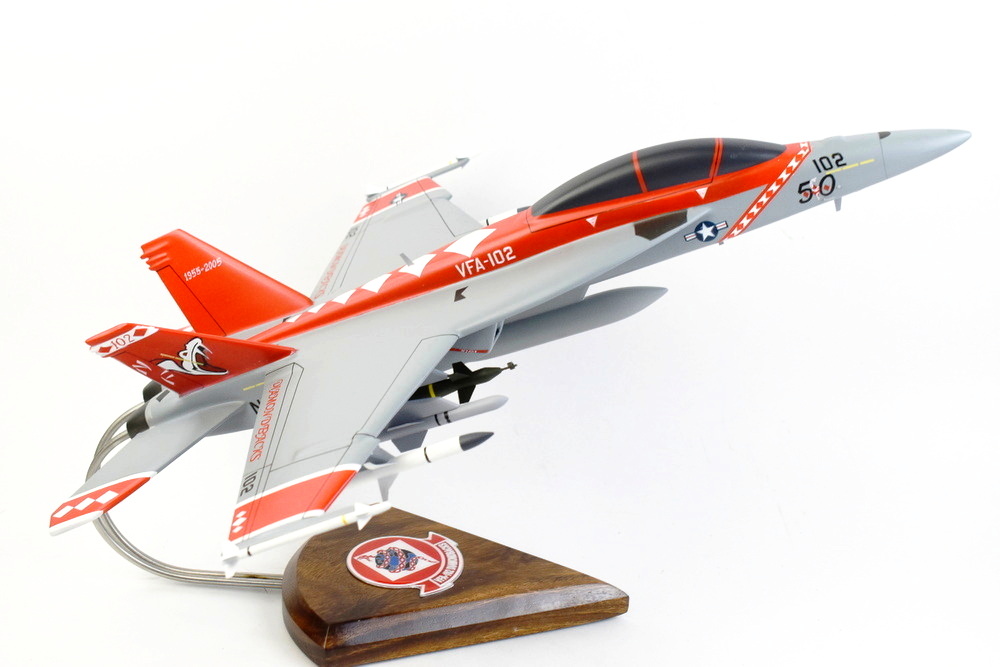 Herpa 1/200　F/A-18F VFA-102 ダイヤモンドバックス VFA-102 Diamondbacks F/A-18F Model