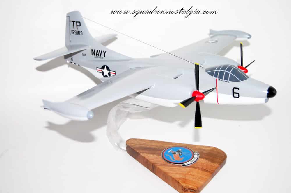 North American AJ-2/AJ-2P SAVAGE 1/72 North American AJ / A