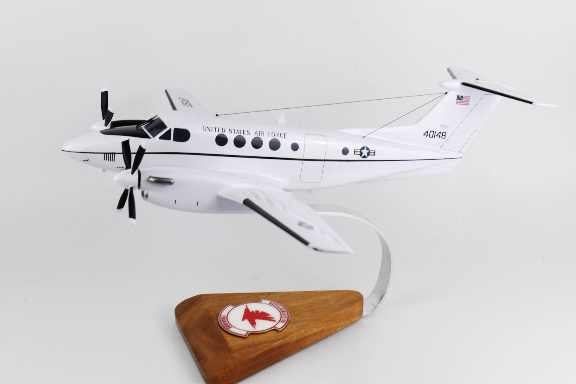 Beechcraft® C-12 Huron, 517th Airlift Squadron, 1/36 Scale Mahogany Model