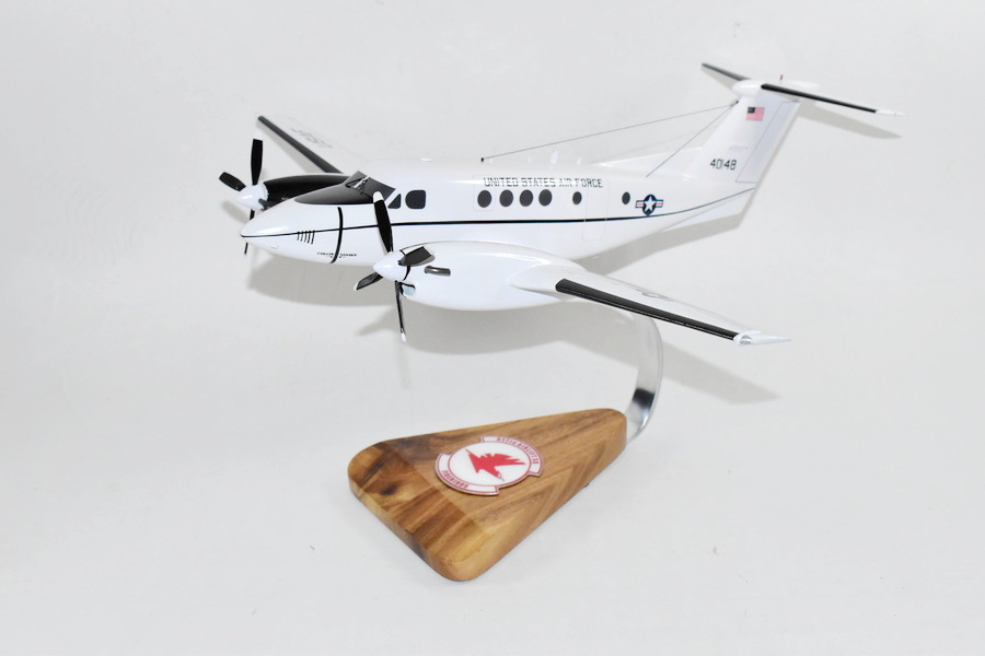 Beechcraft® C-12 Huron, 517th Airlift Squadron, 1/36 Scale Mahogany Model