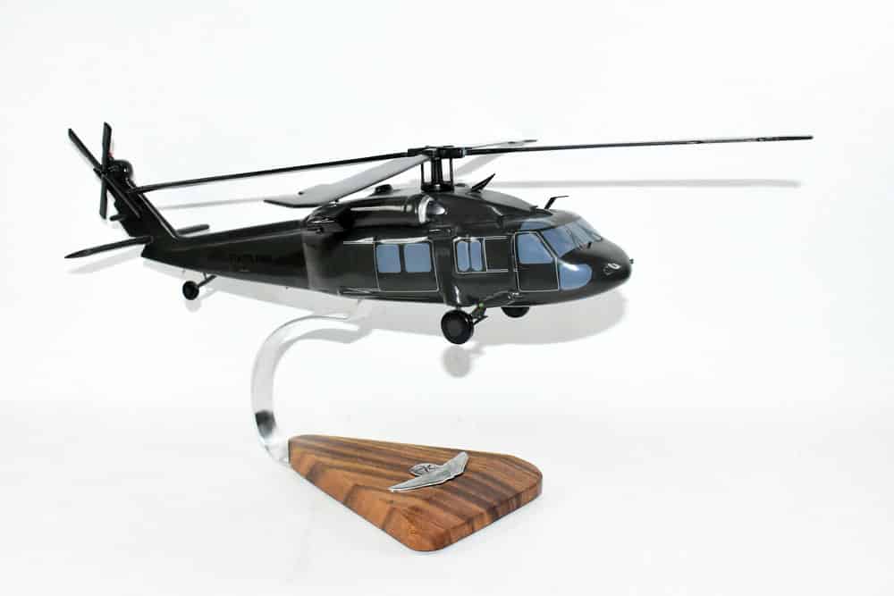 Sikorsky® UH-60 Black Hawk®, U.S. Army, 16″ Mahogany Scale Model