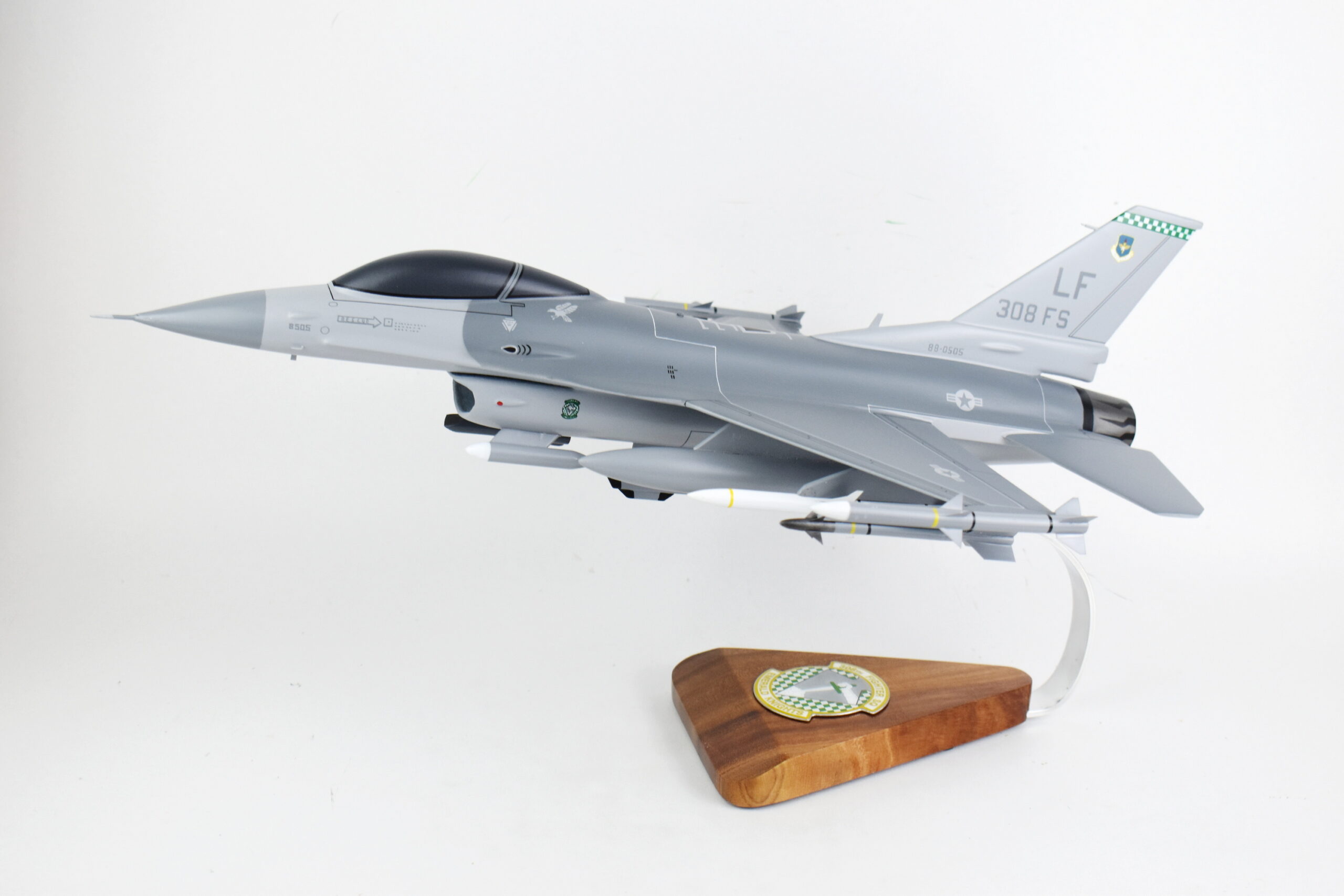 Lockheed Martin® F-16 Fighting Falcon®, 308th FS Emerald Knights, 18″ Mahogany Scale Model