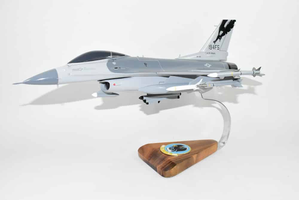 Lockheed Martin® F-16 Fighting Falcon®, 194th Fighter Squadron Griffins, 18″ Mahogany Scale Model