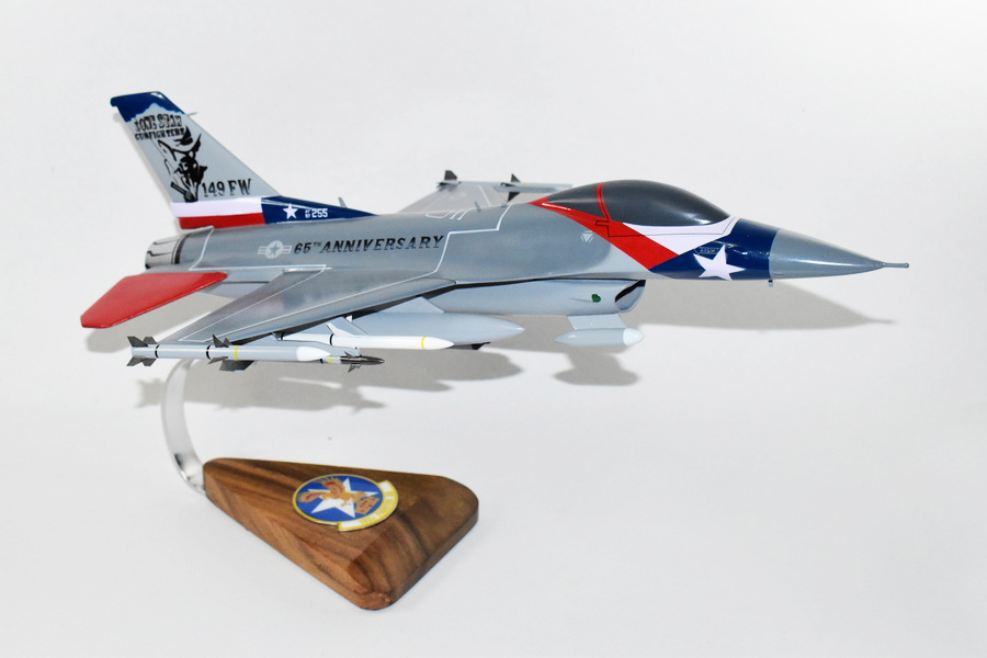 Lockheed Martin® F-16 Fighting Falcon®, 182nd Fighter Squadron, 18″ Mahogany Scale Model
