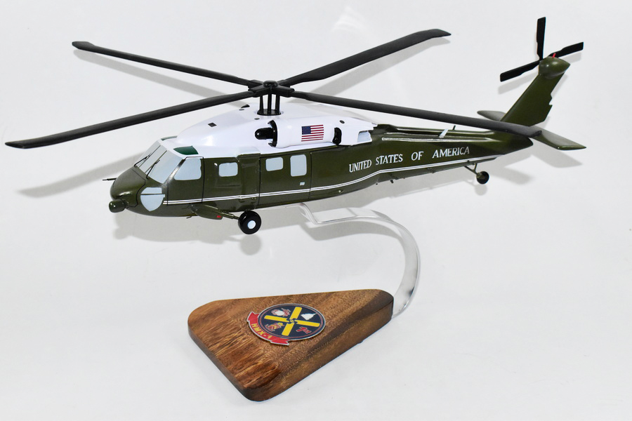 VH-60 (Whitehawk), HMX-1 Presidential Helo, 16″ Mahogany Scale Model