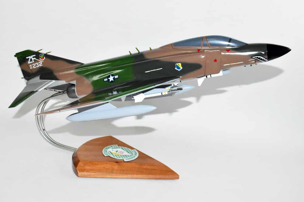 308th Fighter Squadron Emerald Knights F-4E (w/shark teeth) Model