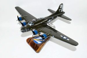 711th Bomb Squadron, 447th Bomb Group 'Uninvited' B-17G Model