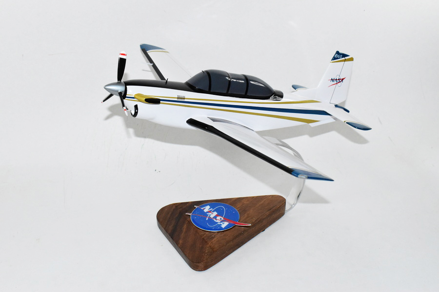 Beechcraft® T-34C TurboMentor, NASA, 1/25 Mahogany Scale Model, 16″