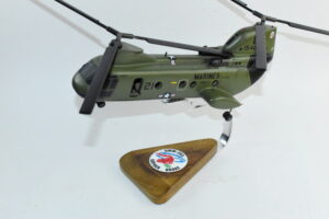 HMM-263 Gopher Broke CH-46 Model
