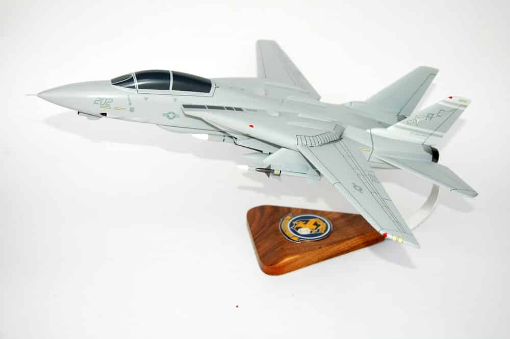VF-32 Fighting Swordsman (1986) F-14A Model, 1/42 (18″) Scale, Mahogany, Navy, Fighter