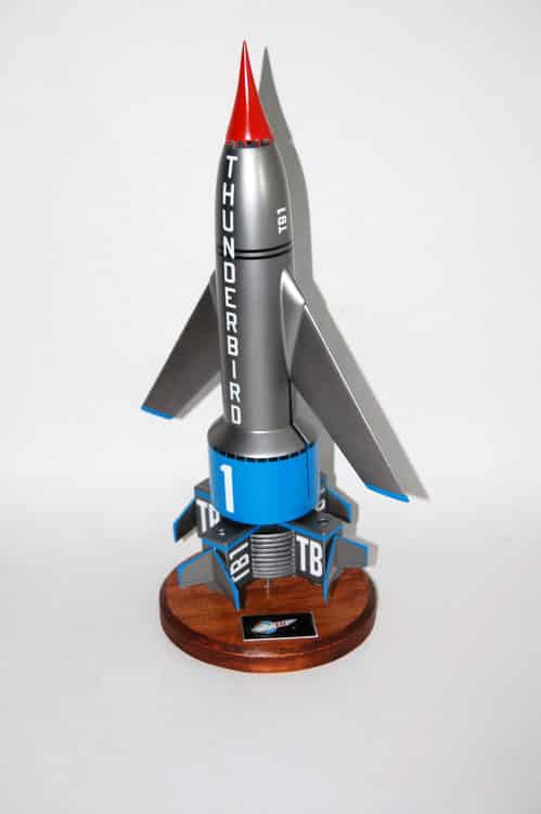 アーテル/ThunderBirdサンダーバード ナスカー 1/18 絶版 アーテル/ThunderBirdサンダーバード ナスカー 1/18 絶版 - メルカリ