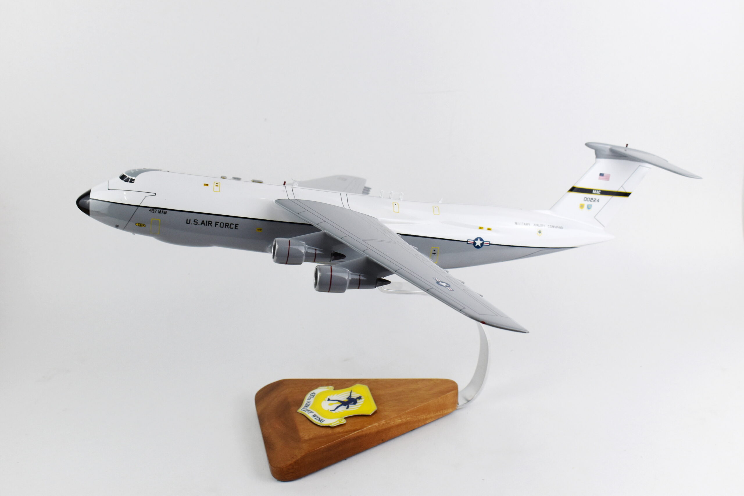 Lockheed Martin® C-5A Galaxy®, 437th Airlift Wing, 18″ Mahogany Model