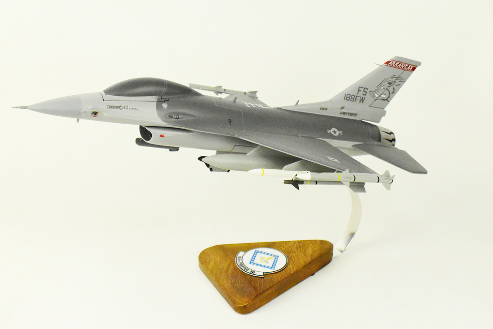 Lockheed Martin® F-16 Fighting Falcon®, 184th Fighter Squadron, 18″ Mahogany Model