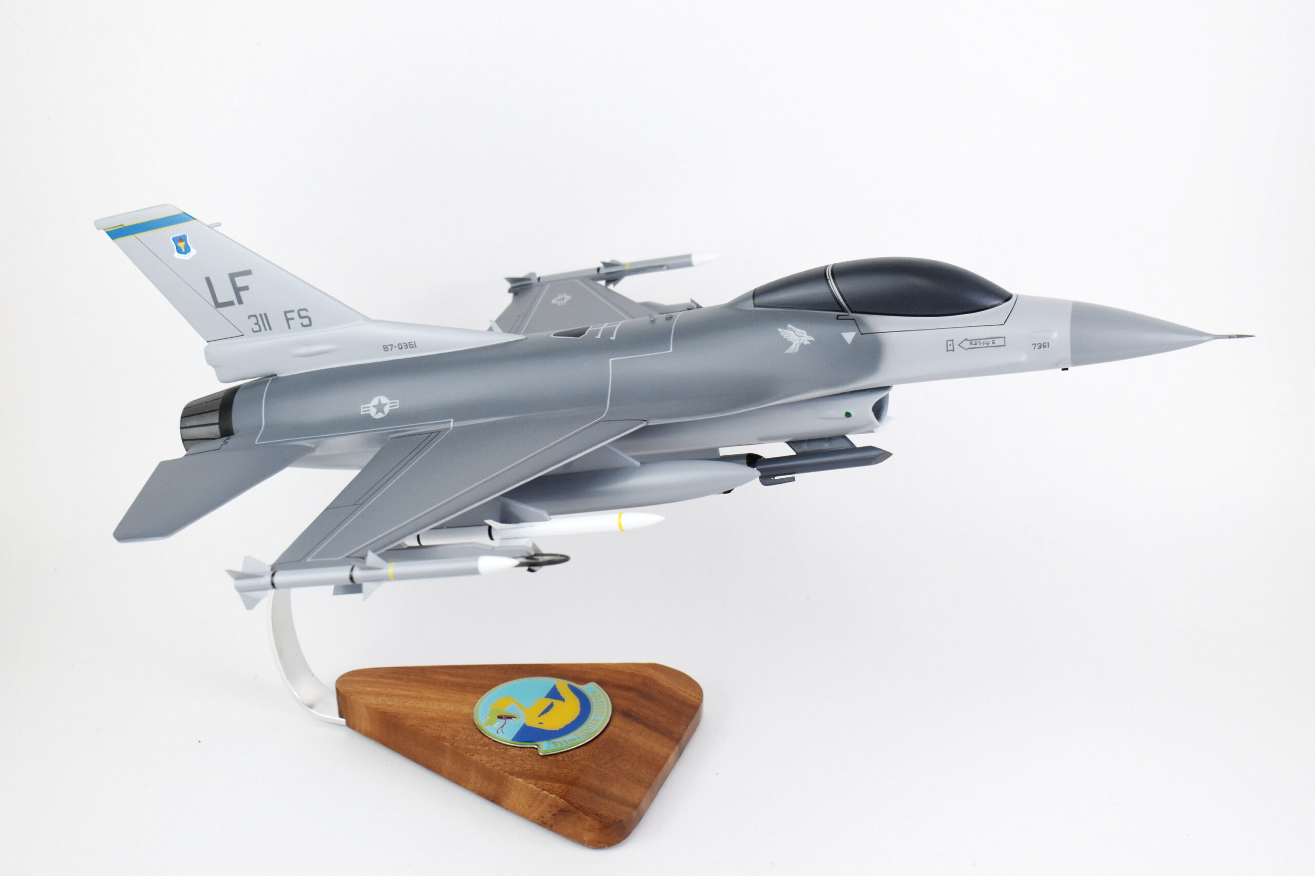 Lockheed Martin® F-16 Fighting Falcon®, 311th Fighter Squadron,1/33 (18″) Mahogany Scale Model