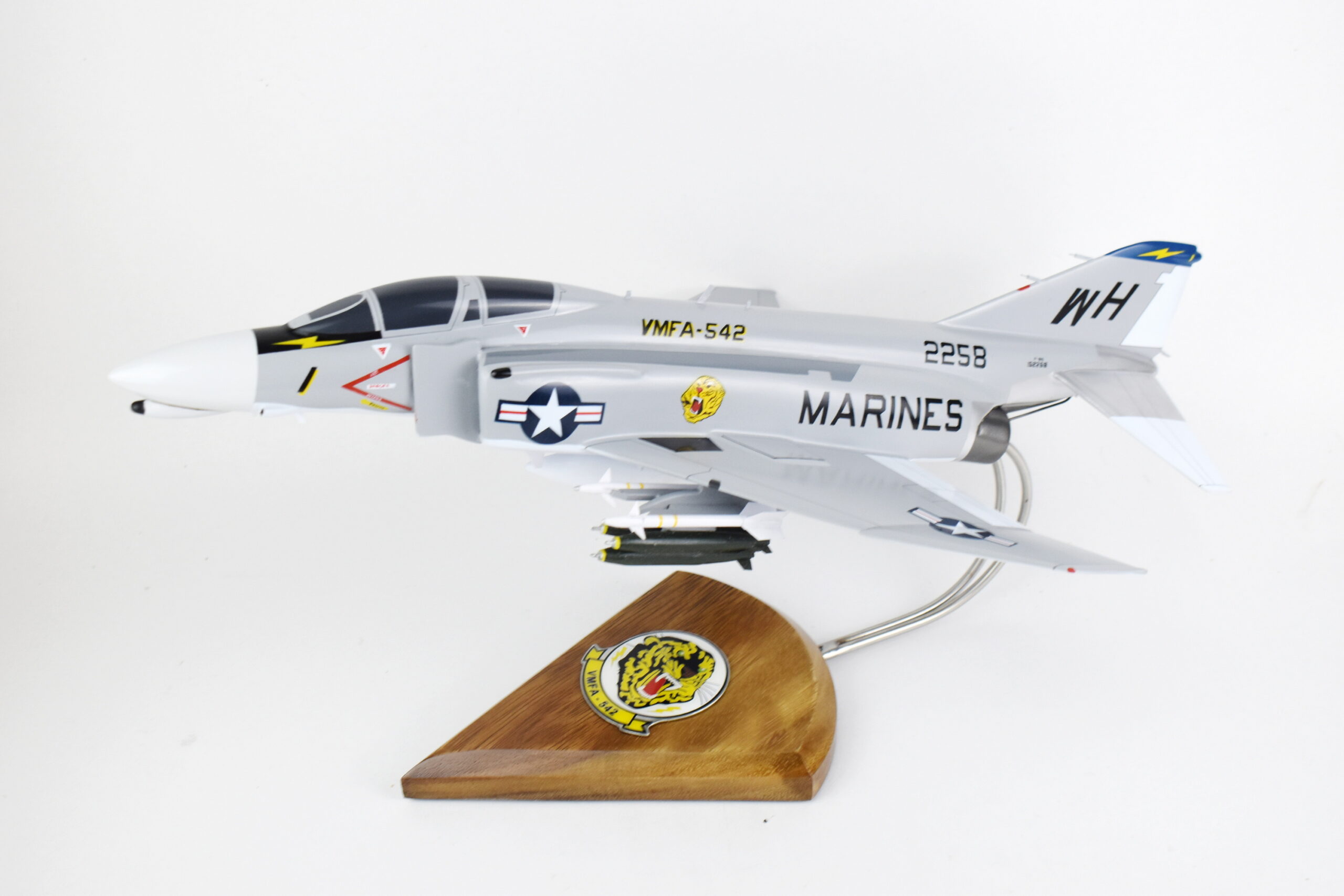 VMFA-542 Tigers F-4B Model, 1/42 (18″) Scale, Mahogany, Marines, Fighter