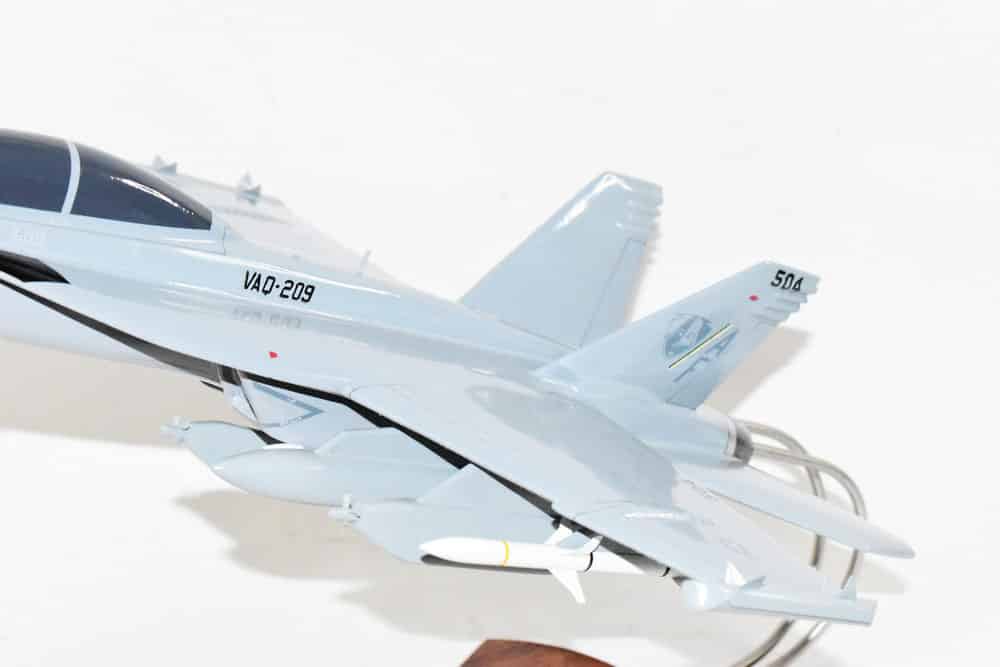 激レア VAQ-209 STAR WARROIRS 2020 グラウラー VAQ-209 - Wikipedia