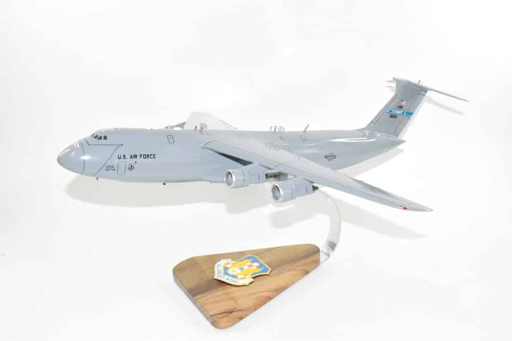 Lockheed Martin® C-5M Super Galaxy®, 105th Airlift Wing 690015, 18″ Mahogany Scale Model