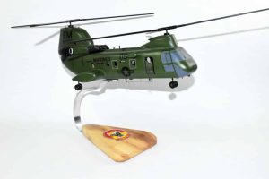 HMM-261 Raging Bull 1984 CH-46F Model