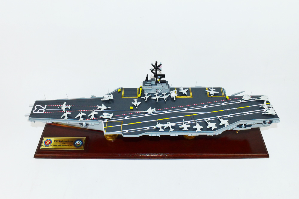 USS Independence CV-62 Aircraft Carrier Model,Navy,Scale Model,Mahogany,Forrestal Class