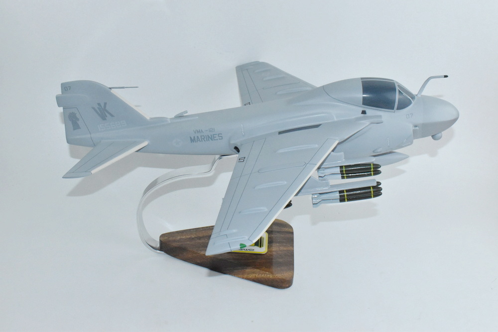 VMA(AW) 121 Green Knights A-6 (1983) Model