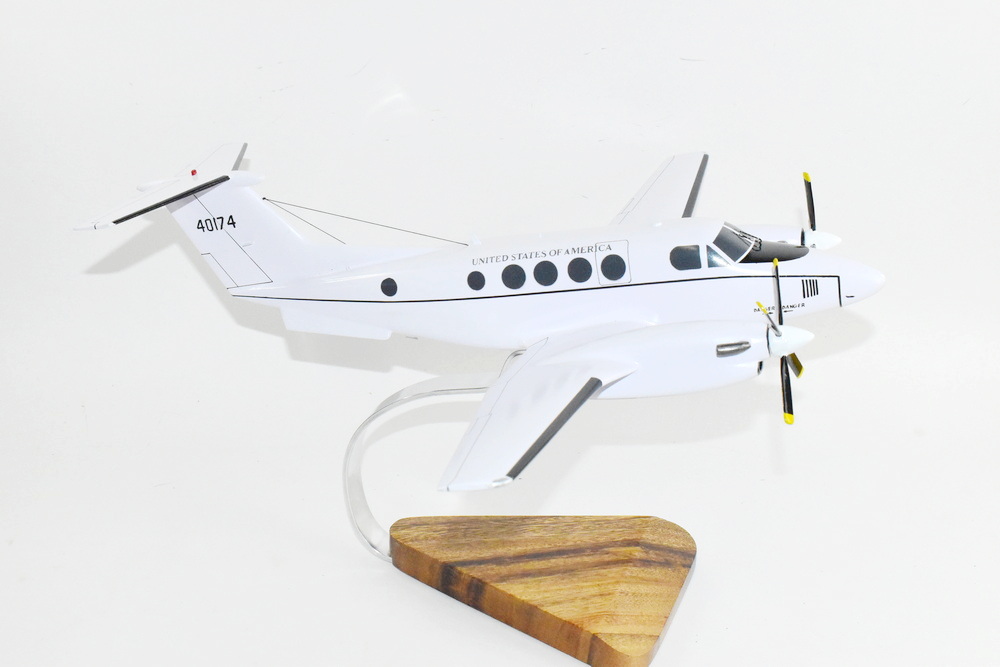 Beechcraft® C-12F Huron Model, 1/36 Scale Mahogany Model