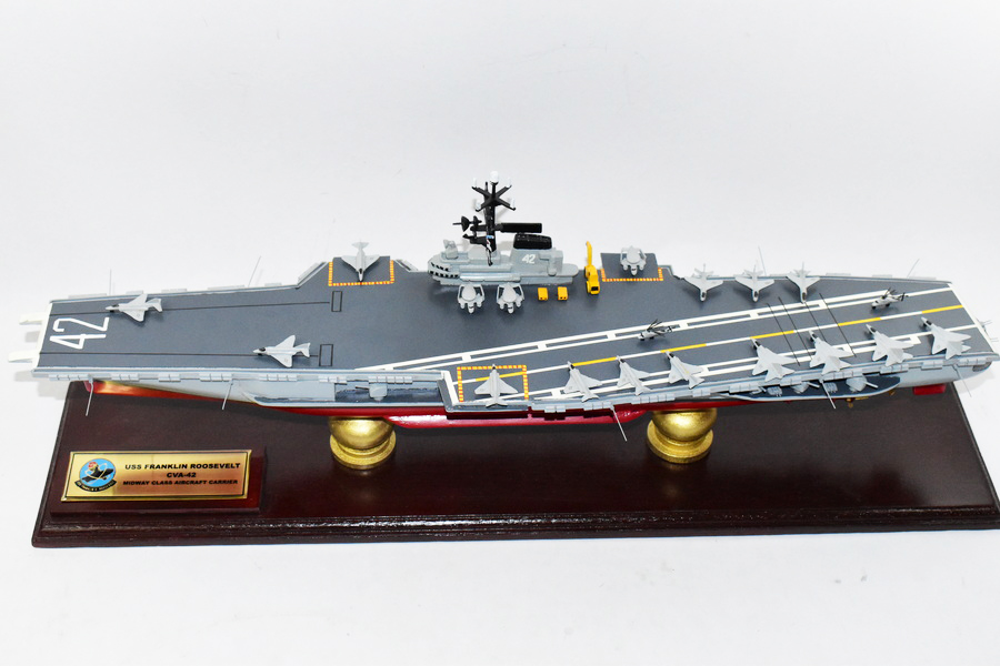 USS Franklin D. Roosevelt CVA-42 Aircraft Carrier Model,Navy,Scale Model,Mahogany,Midway Class,24 in