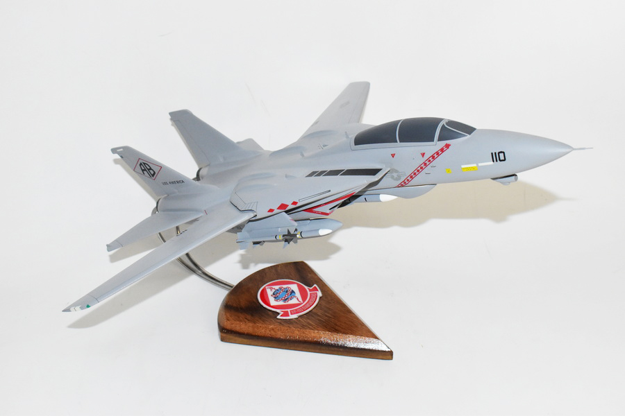 VF-102 Diamondbacks F-14a (1983 USS America) Model, 1/42 (18″) Scale, Mahogany, Navy, Fighter