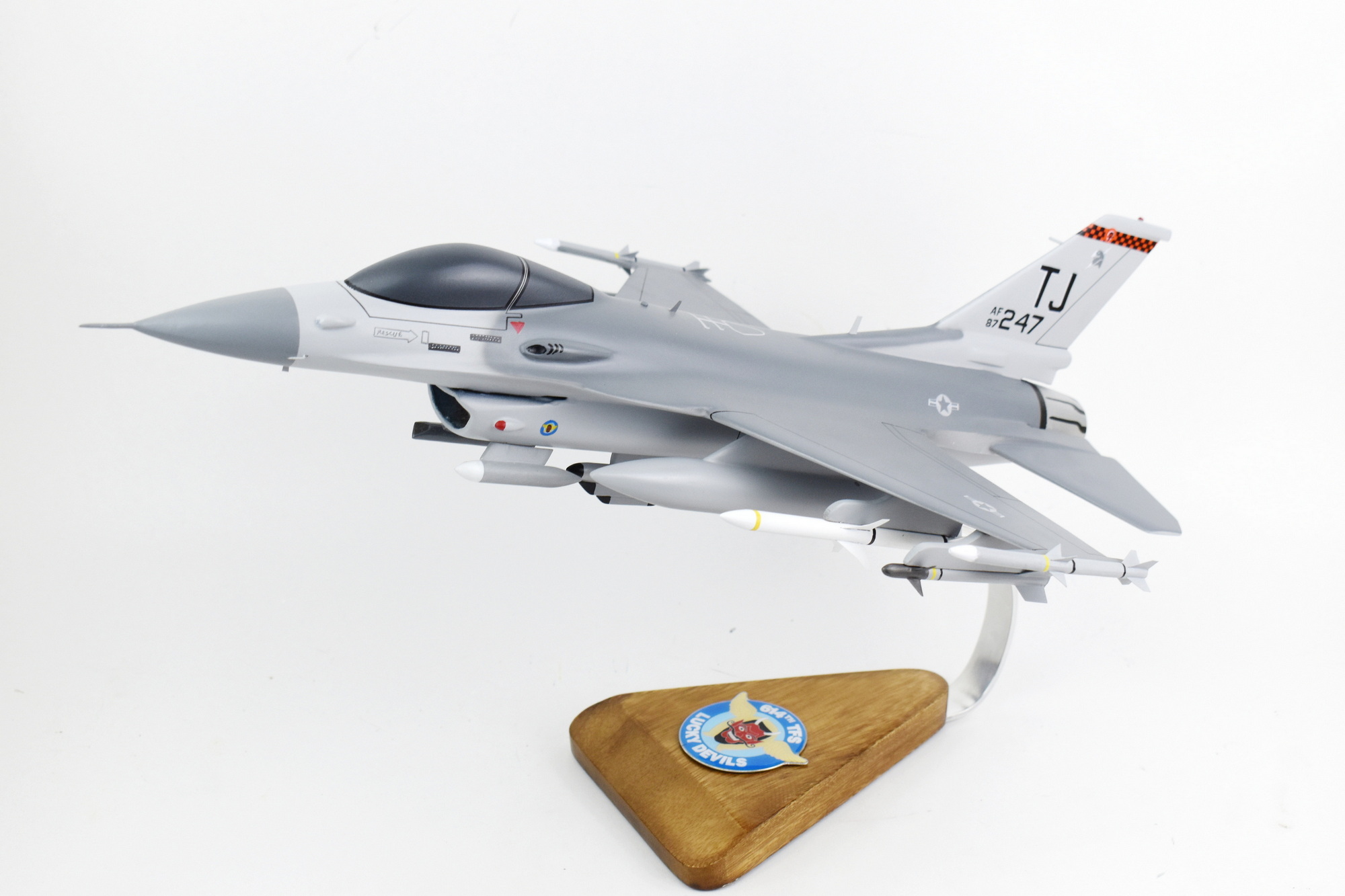 Lockheed Martin® F-16 Fighting Falcon®, 614th Tactical Fighter Squadron, 18″ Mahogany Scale Model
