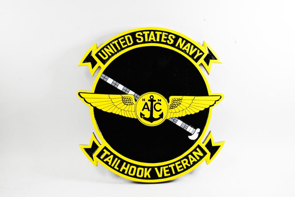Tailhook Veteran Plaque,14″, Mahogany