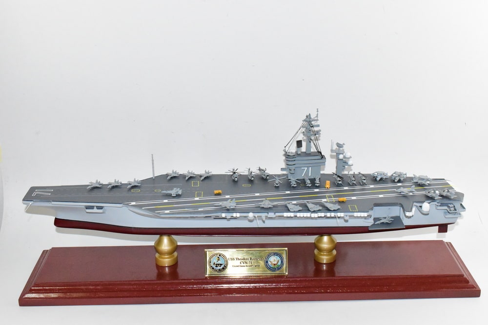 USS Theodore Roosevelt (CVN-71) 24 inch Model,Navy,Scale Model,Mahogany,Nimitz Class