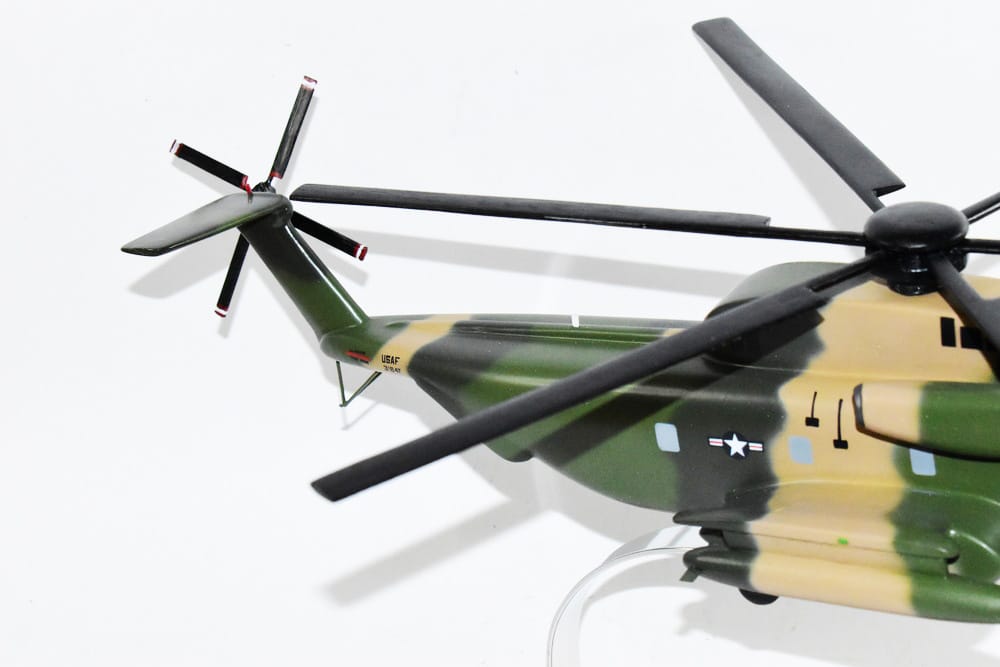 1/72 HH-53C ジョリーグリーンジャイアント | HLJ.co.jp
