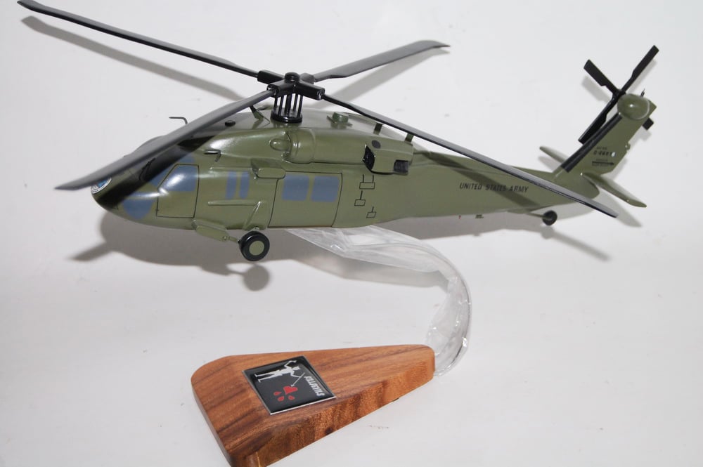 Sikorsky® UH-60 Black Hawk®, NC ANG, 16″ Mahogany Scale Model
