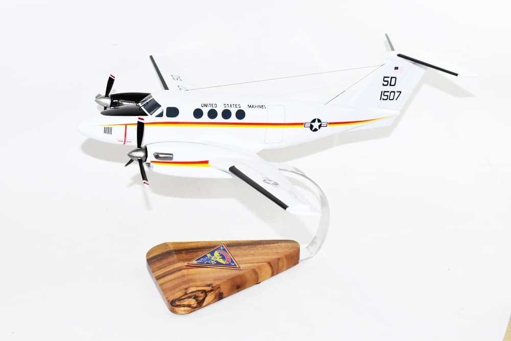 Beechcraft® C-12b Huron, MCAS Beaufort, 1/36 Scale Mahogany Model