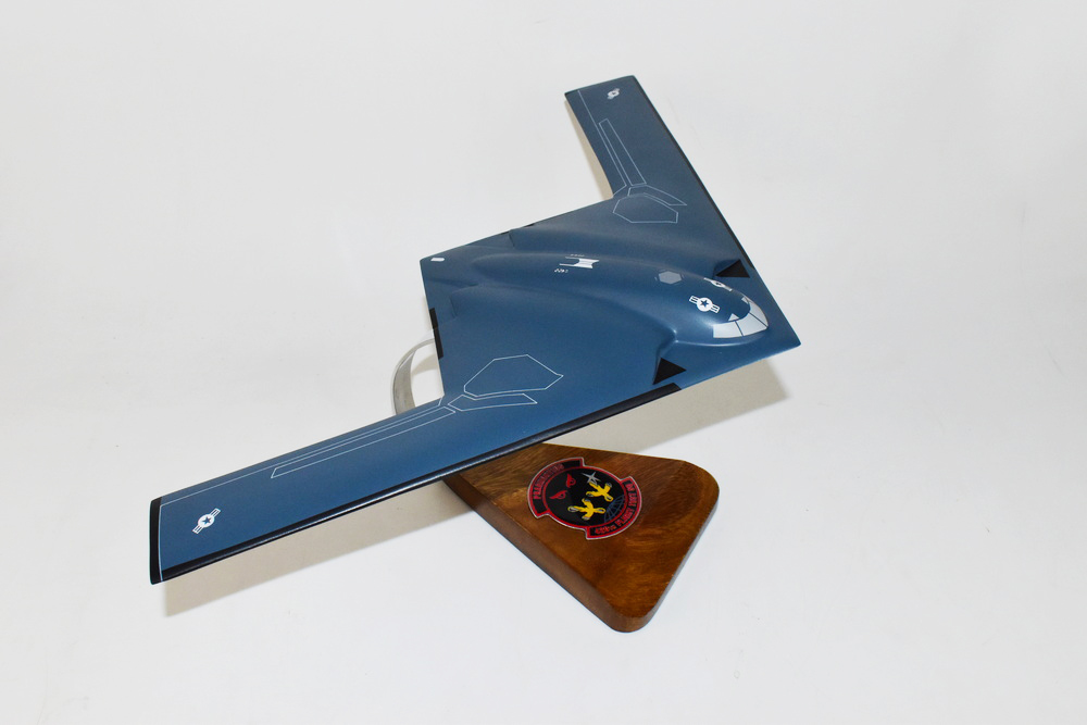 人気新品 B-21 Nostalgia Squadron - Model Bomber Raider その他
