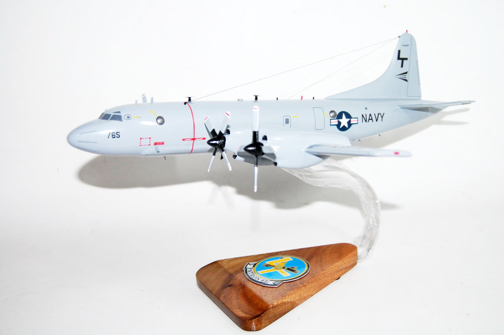Lockheed® L-1049 Super Constellation®, 18″ Mahogany Scale Model