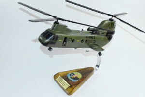 H&MS-36 Vietnam Era CH-46 Model