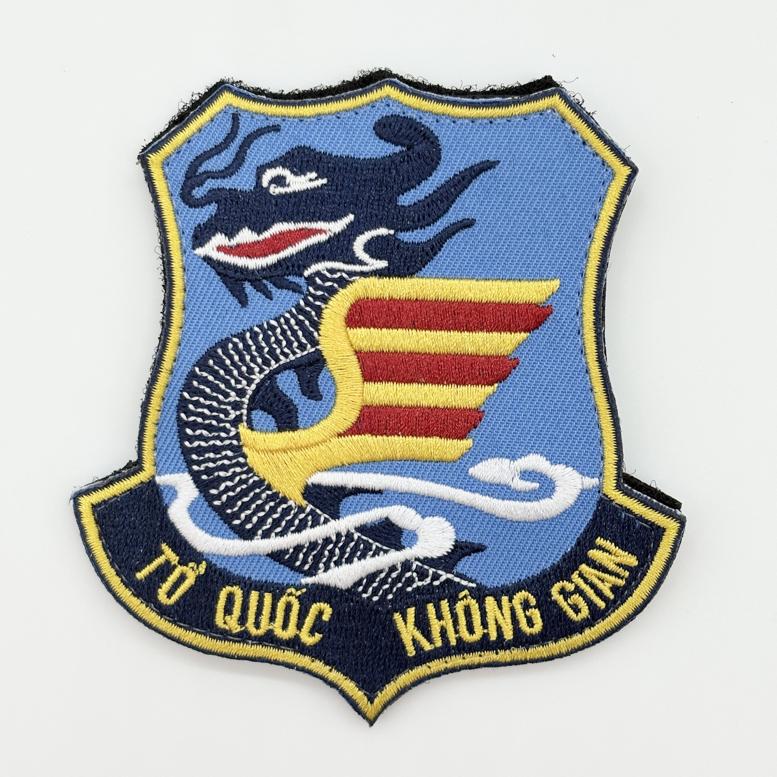 TO QUOC KHONG GIAN South Vietnamese Air Force Patch – Iron on, 4 