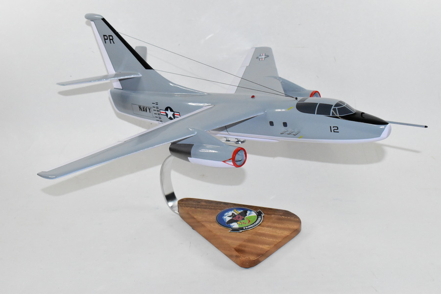 VQ-1 World Watchers 1964 PR12 EA-3B Skywarrior Model, right three-quarter view